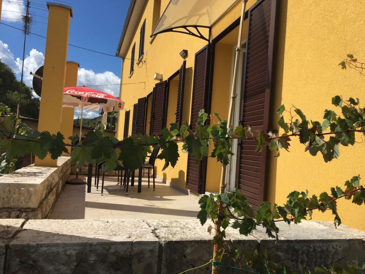 L Apartment Raša Kültér fotó